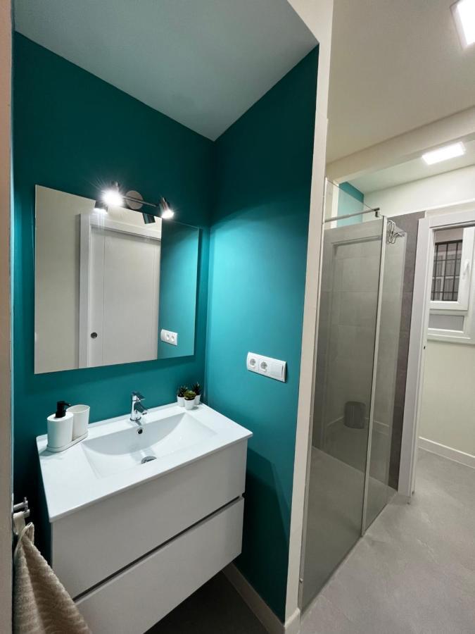Apartamento A 2 Minutos De La Playa Malaga Bagian luar foto